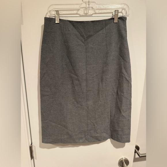 Theory Black and White Houndstooth Knee-Length Pencil Skirt for Work Size 6 - Picture 1 of 6